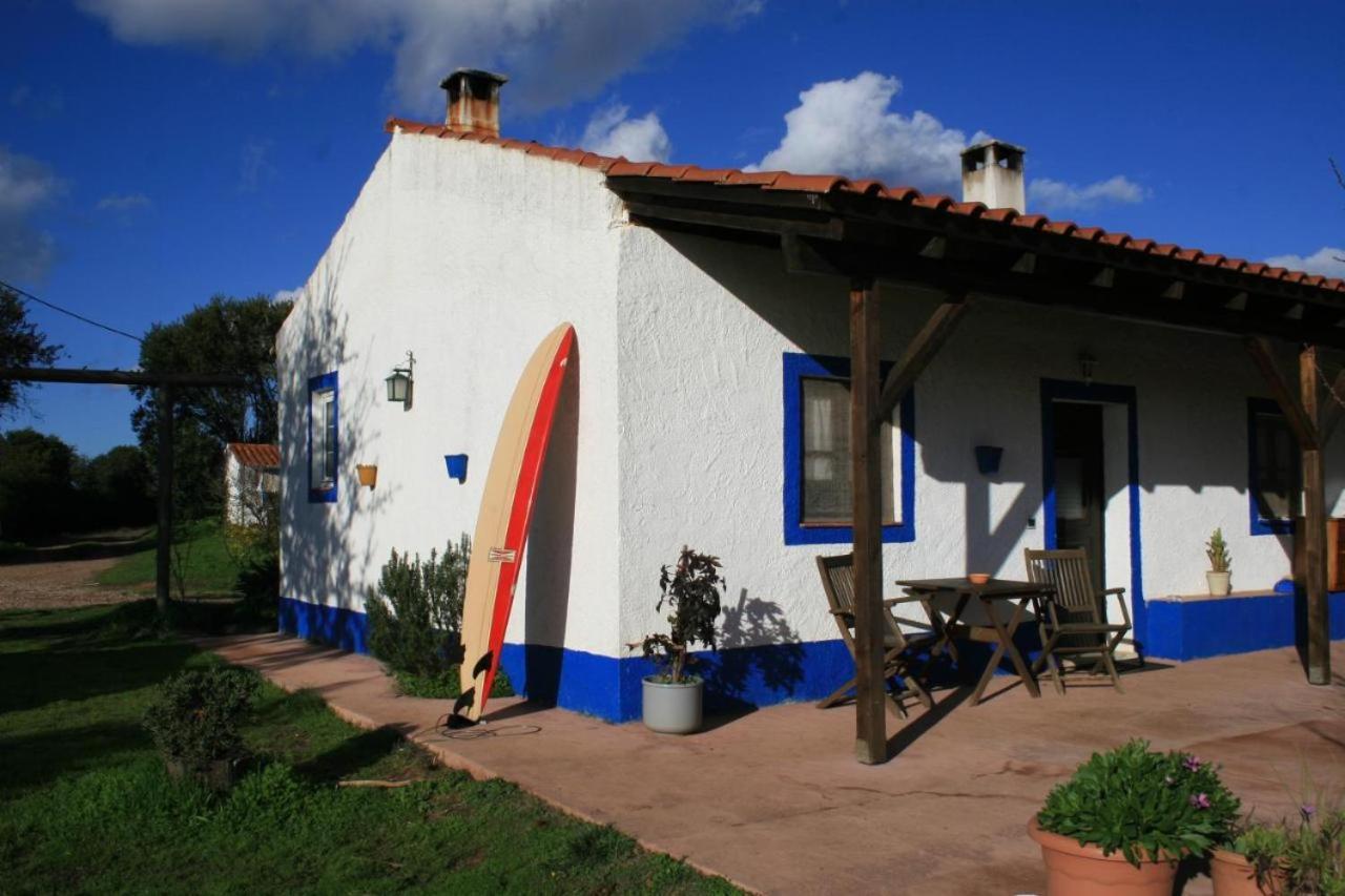Monte Da Choca Guest House Sao Teotonio Bagian luar foto