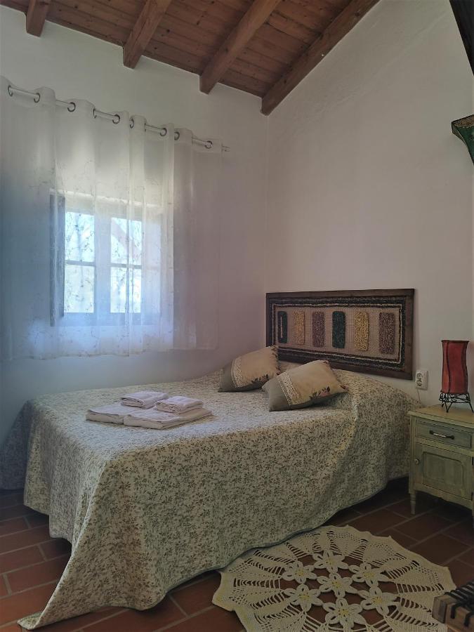 Monte Da Choca Guest House Sao Teotonio Bagian luar foto