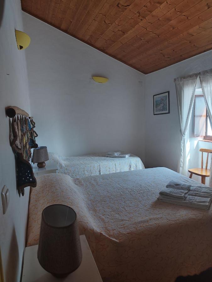 Monte Da Choca Guest House Sao Teotonio Bagian luar foto
